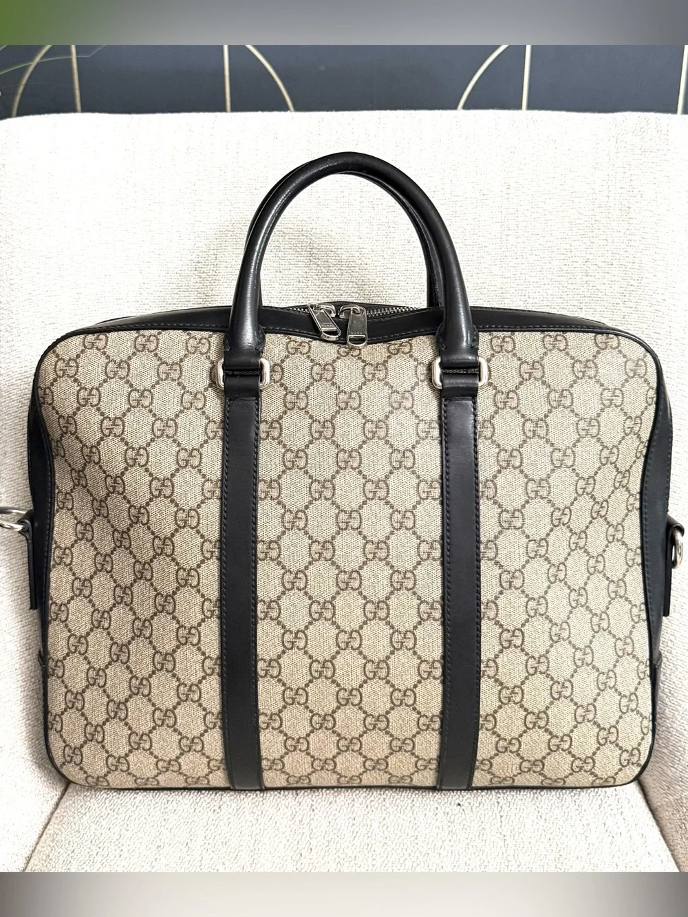 Authentic Gucci supreme laptop bag briefcase brown black leather unisex